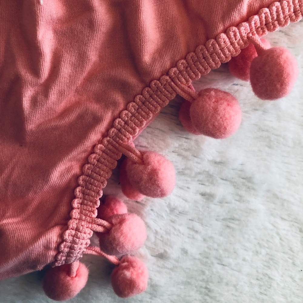 💗 Pom Pom Perfect Baby Romper - Picture 5 of 9